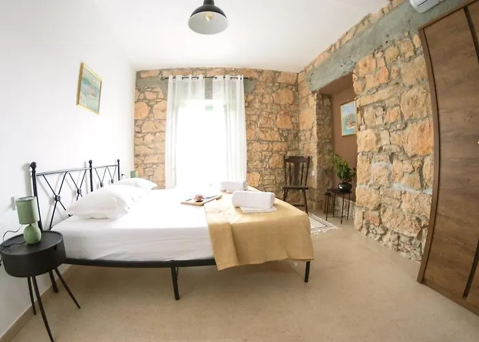 Casa Kamik-19th Century Stone House 50 M From Sea Vila Jadranovo