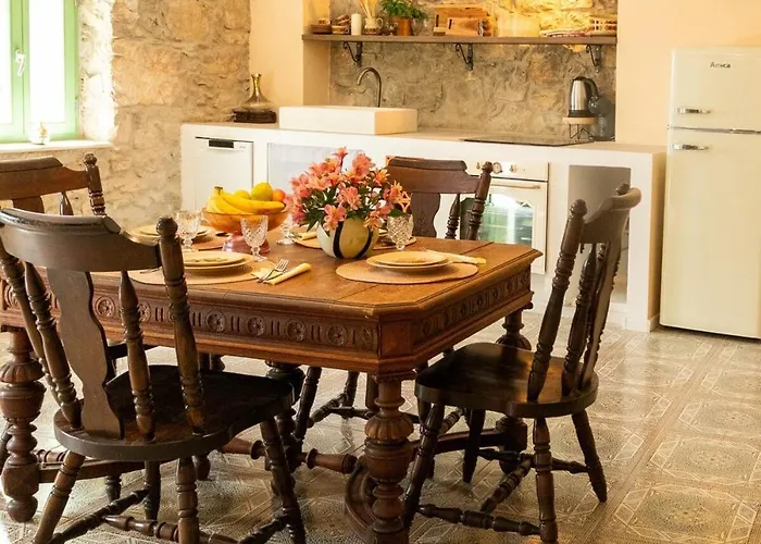 Casa Kamik-19th Century Stone House 50 M From Sea