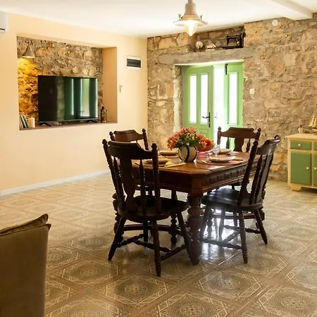 Casa Kamik-19th Century Stone House 50 M From Sea