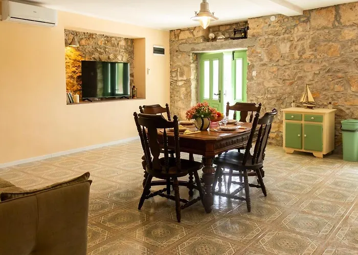 Casa Kamik-19th Century Stone House 50 M From Sea