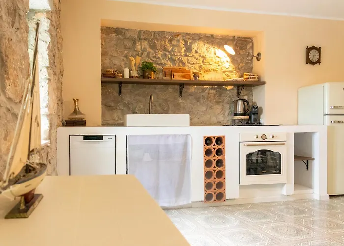 Villa Casa Kamik-19th Century Stone House 50 M From Sea