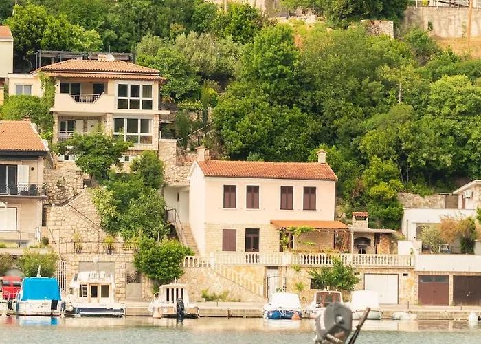 Casa Kamik-19th Century Stone House 50 M From Sea Jadranovo